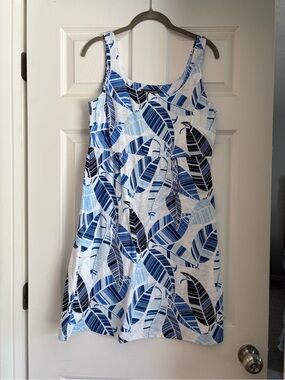 Tommy Bahama Blue and White Leaf-Print Midi Dress